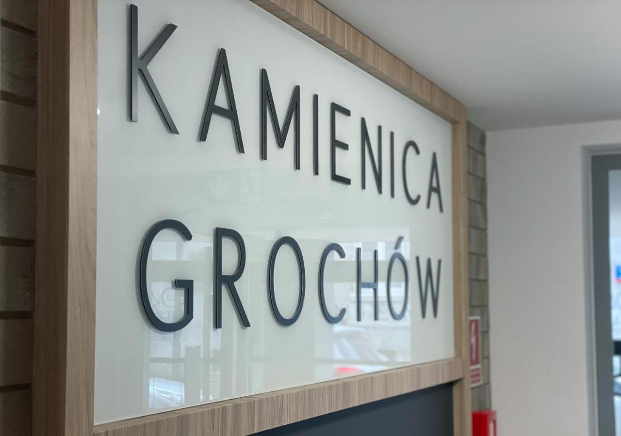 Apartament Sloneczny Kamienica Grochow With Free Parking Varsóvia Exterior foto